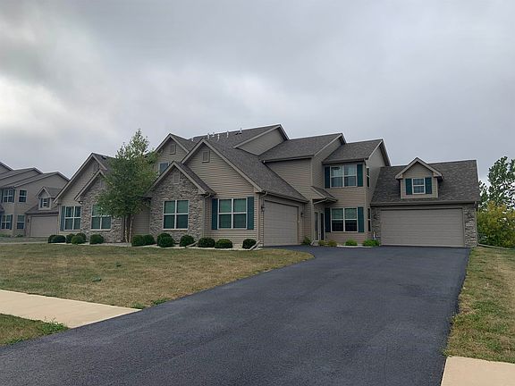 2nd image of 7280 Rolling Hills Ln