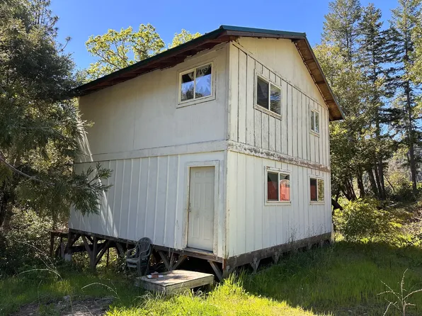 232 E Perch Creek Rd, Orleans, CA 95556