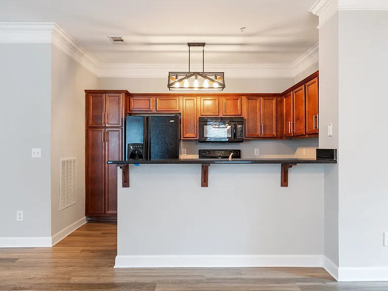 2310 Elliott Ave #109 — Photo 4