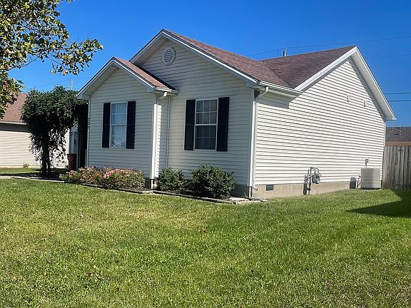 2nd image of 225 Briar Patch Ln