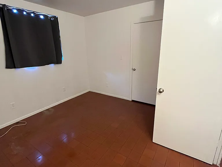 5035 E Scarlett St — Photo 16