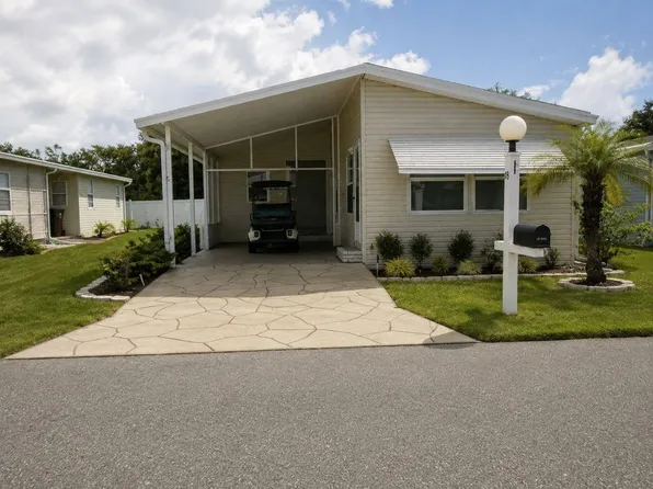 8 Silver Crest Dr, Haines City, FL 33844