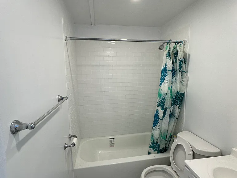 153 Ward St — Photo 13