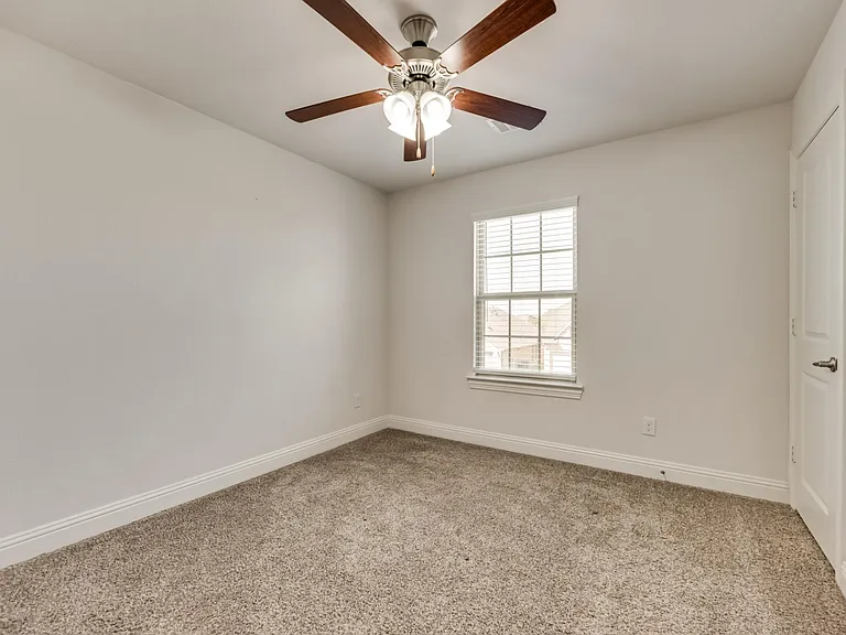 10813 Brownwood Pl — Photo 13