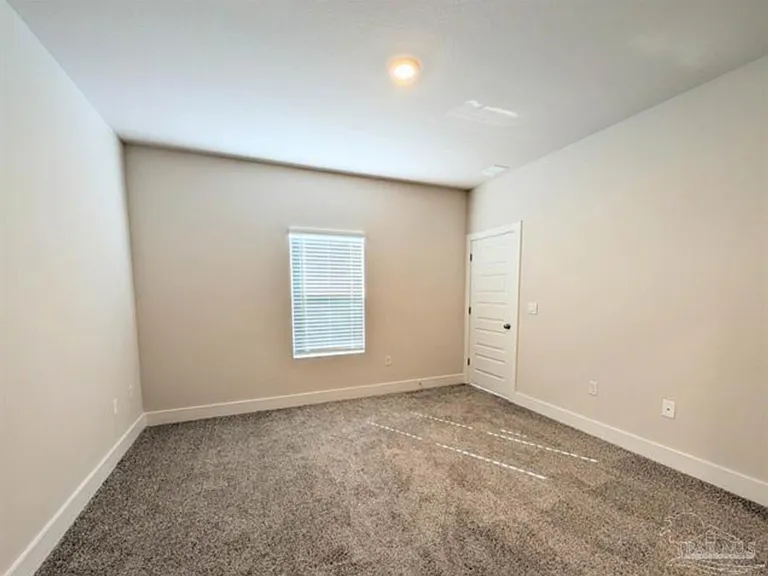 9907 Starling Dr — Photo 19