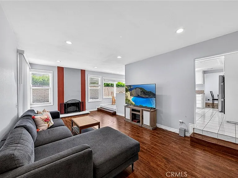 2540 Royale Pl — Photo 12