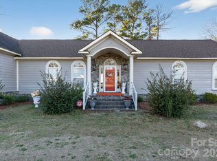 2420 N Governor Williams Hwy, Darlington, SC 29540