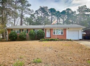 7631 Decatur Dr, Fayetteville, NC 28303