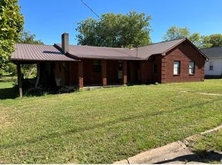 105 3rd St, Park Hills, MO 63601