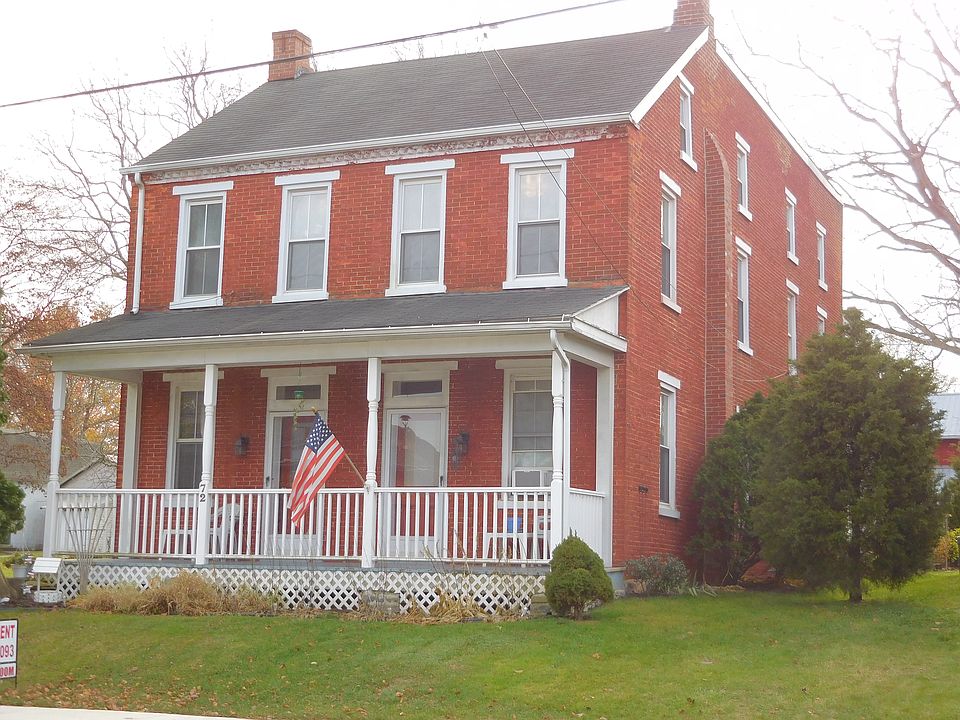 A72-2: 2nd floor front