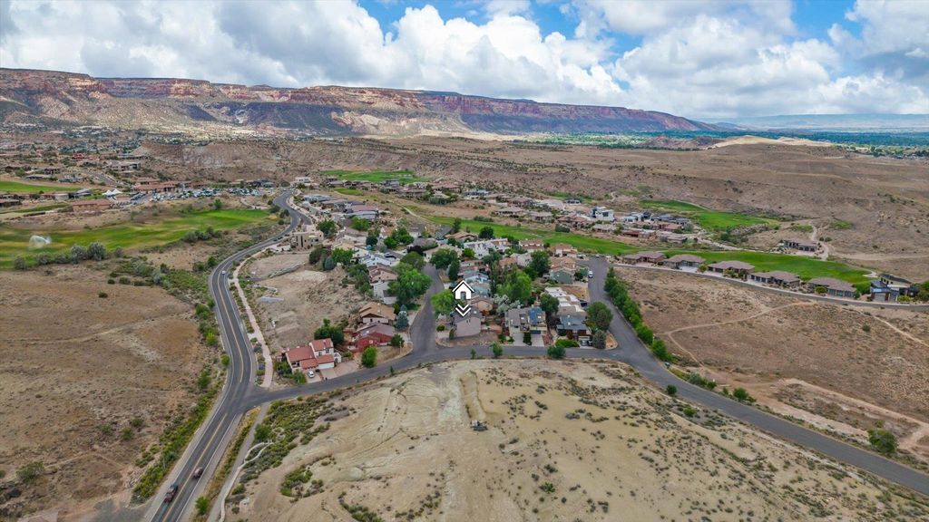 2348 Rattlesnake Ct APT 1, Grand Junction, CO - More