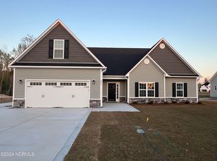 2017 Tarpon Trl, New Bern, NC 28562