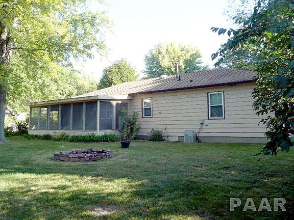 3rd image of 5407 N Montclair Ave