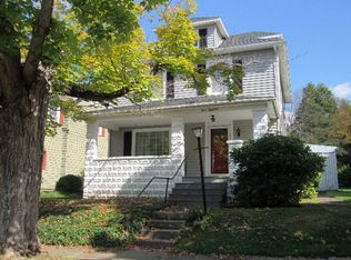 418 Park Ave, Kane, PA 16735
