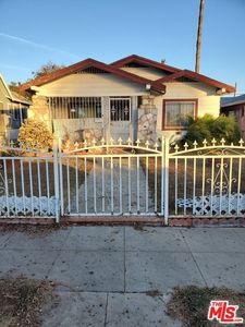 3506 S Gramercy Pl, Los Angeles, CA, 90018