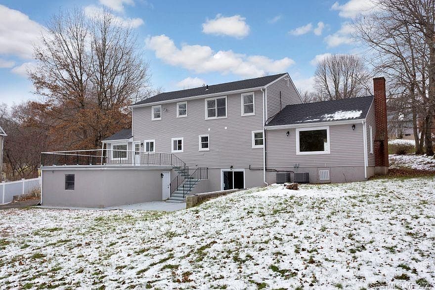 2nd image of 51 Short Hill Ln