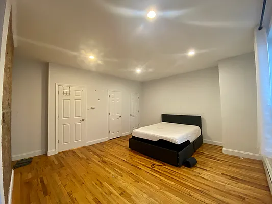 Rented by Hagstrom Management Inc | media 21