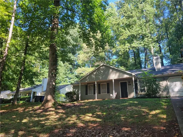 155 Laura Ave, Winston Salem, NC 27105