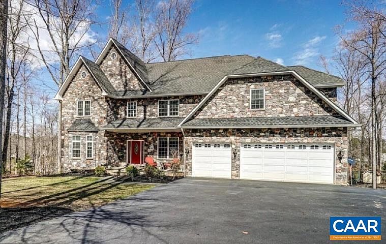 1st image of 1915 Lake Forest Dr