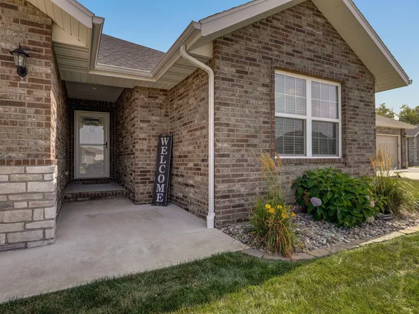 4952 W Skyler Drive, Springfield, MO 65802