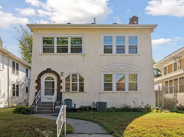 1926 Saint Clair Ave, Saint Paul, MN 55105