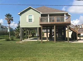 3921 11 Mile Rd, Galveston, TX 77554