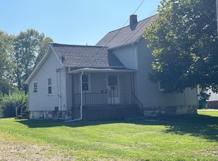972 Chamberlain St, Galesburg, IL 61401
