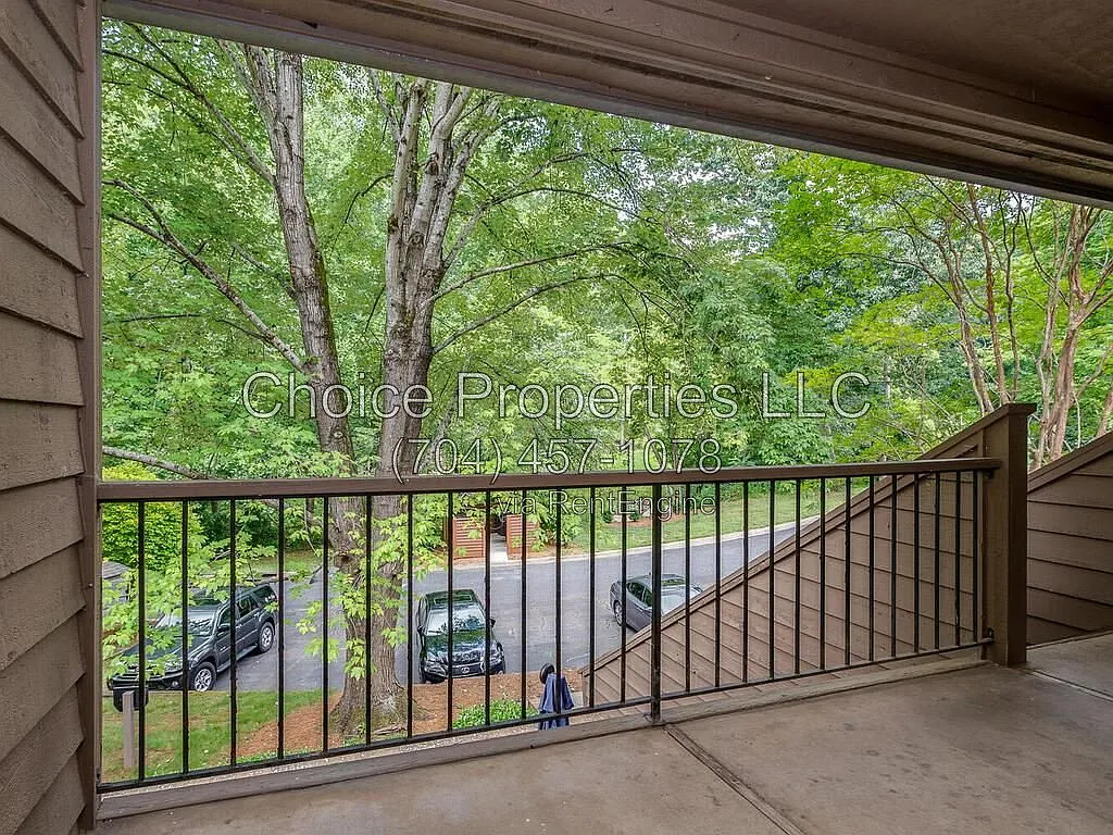 2 bed, 2.0 bath, 1200 sqft, $1,625 — Photo 1