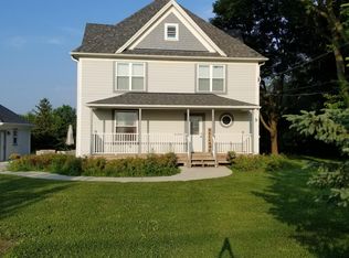 W220N6034 Town Line Rd, Village Of Menomonee Falls, WI 53051