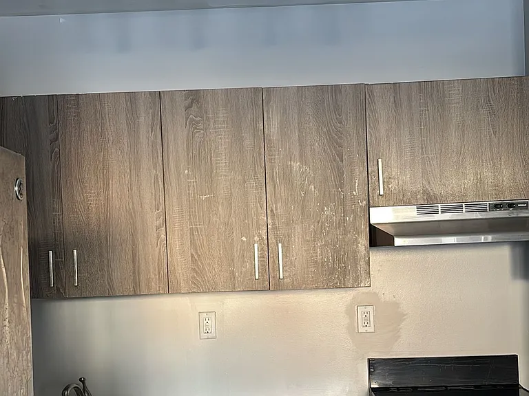 108 N Grove St #2 — Photo 20