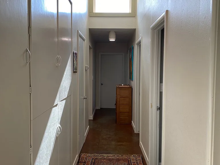 26 Parkside Dr — Photo 2