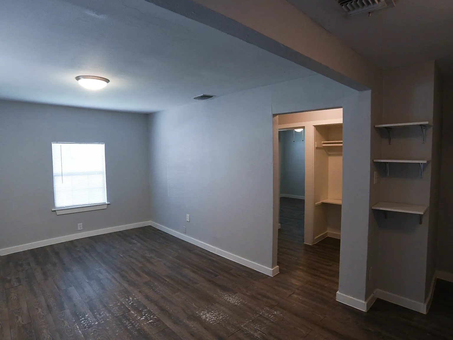 2 bed, 750 sqft, $1,000 — Photo 3