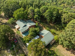 27535 Farm Road 2150, Cape Fair, MO 65624