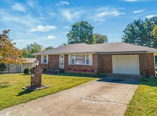 812 Elmwood Dr, Mount Sterling, KY 40353