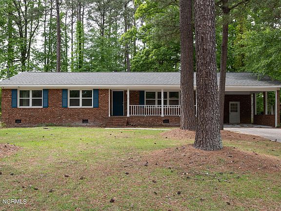 3rd image of 218 Belvedere Drive
