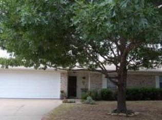 1120 E Ross St, Hamilton, TX 76531
