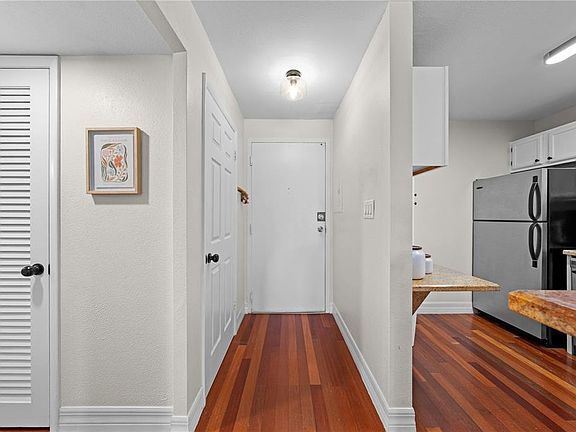2nd image of 1100 DELANEY AVENUE #F204