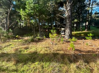 9020 Shelter Cove Rd, Whitethorn, CA 95589