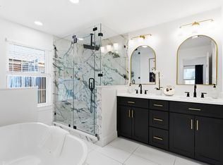 1220 Oxford Ln, Grapevine, TX 76051