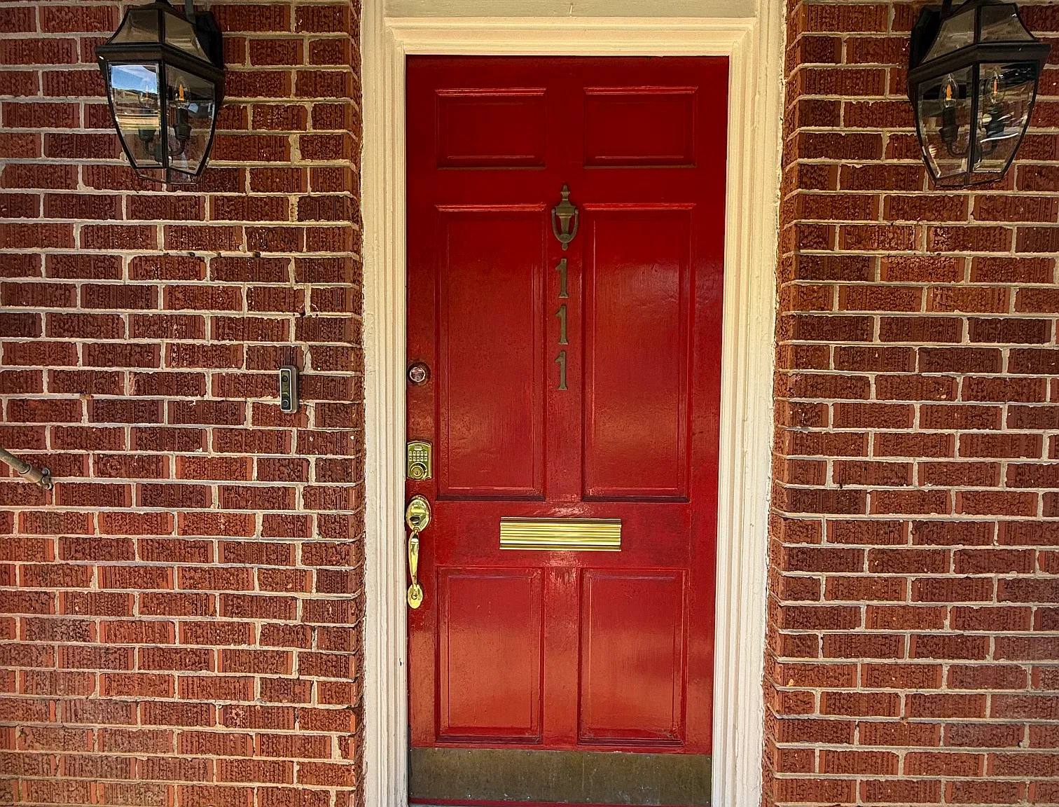 4 bed, 1919 sqft, $1,850 — Photo 2