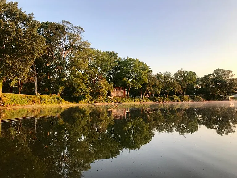 Ferry Bridge House is located on the upper Miles River.