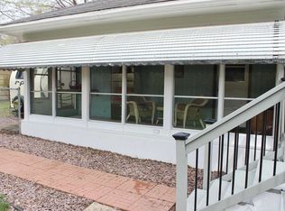 4800 Deerwood Dr, Minnetonka, MN 55343