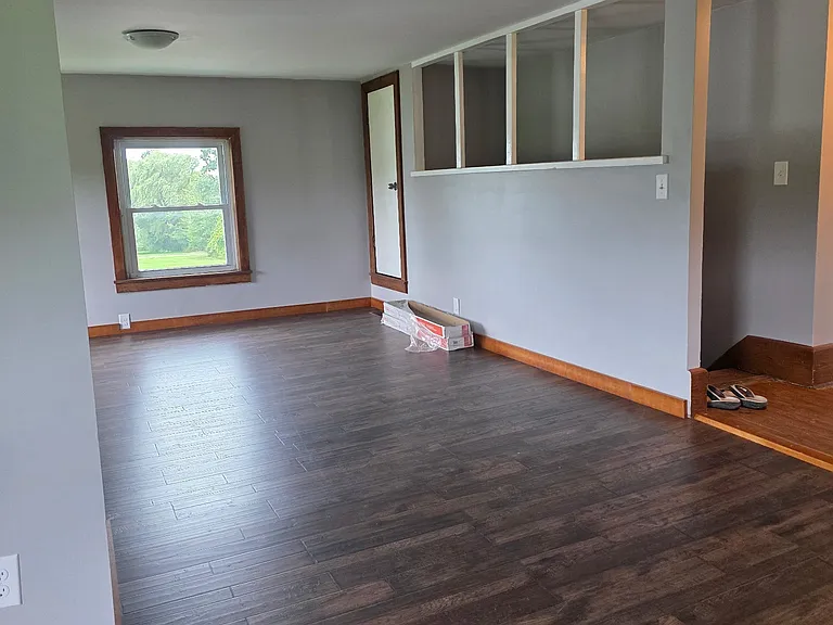 219 Van Dorn Rd S #2 — Photo 4