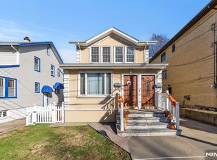 457 Washington Ave, Cliffside Park, NJ 07010