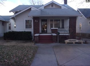 21 E 14th Ave, Hutchinson, KS 67501