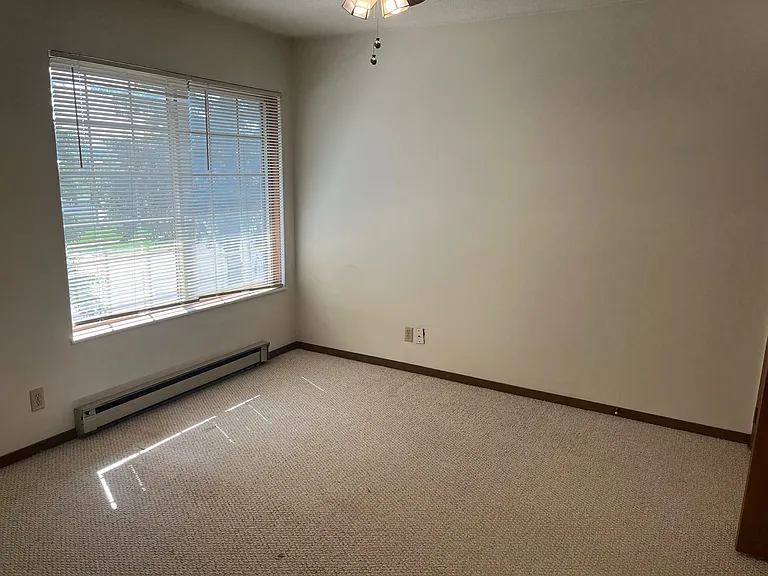932 12th Ave S #932 — Photo 3