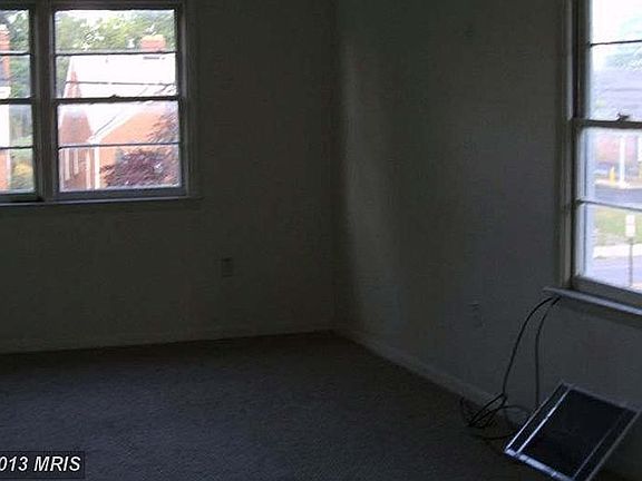 2nd image of 1337 Salem Ave