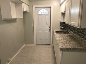 2856 Cook St, Jacksonville, FL