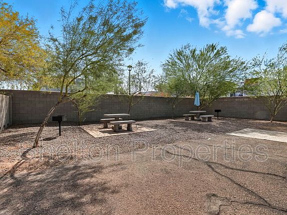 5th image of 1713 N 31st Pl #6