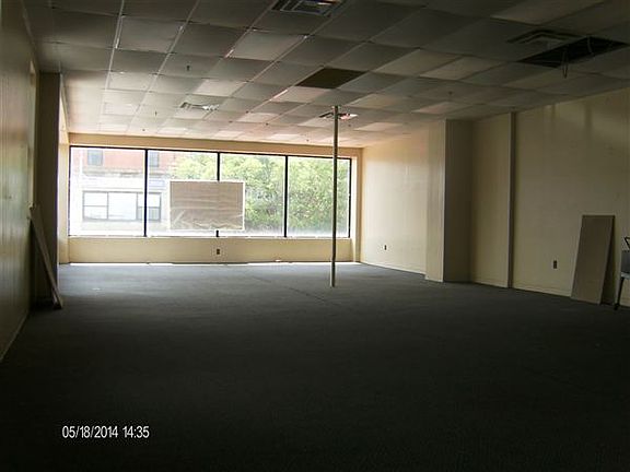 4th image of 1667 Pitkin Ave